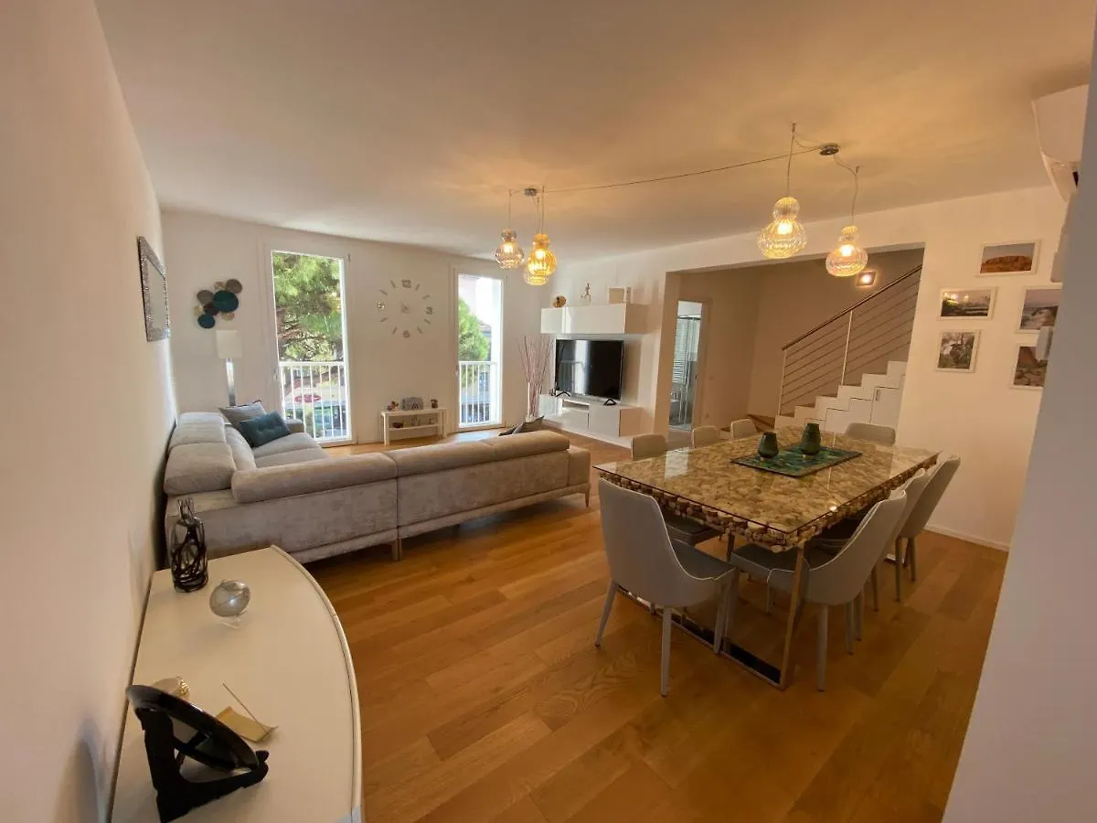 Apartment Beatrice Luxury Home Ravenna
